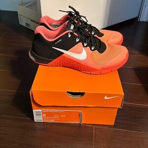 Women’s Nike metcon 2